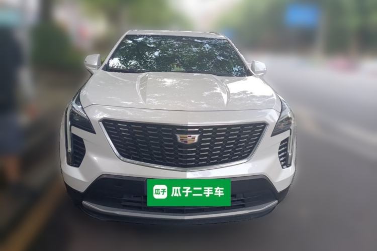 Used Cadillac XT4 2018 28T Two-Wheel-Drive Luxury Model Front