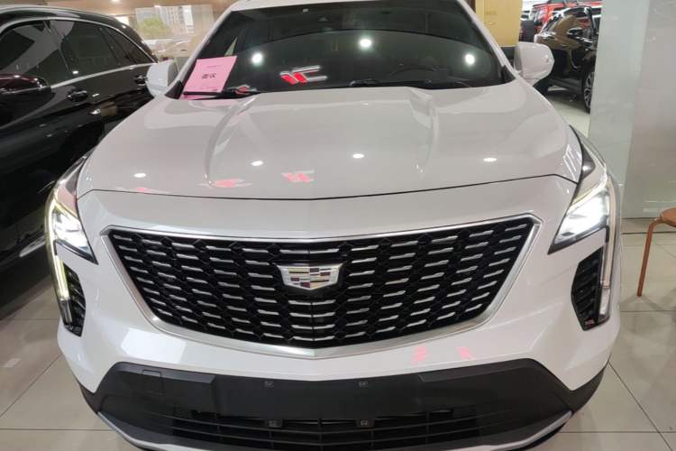 Used Cadillac XT4 2018 28T Four-Wheel Drive Leading Model Front