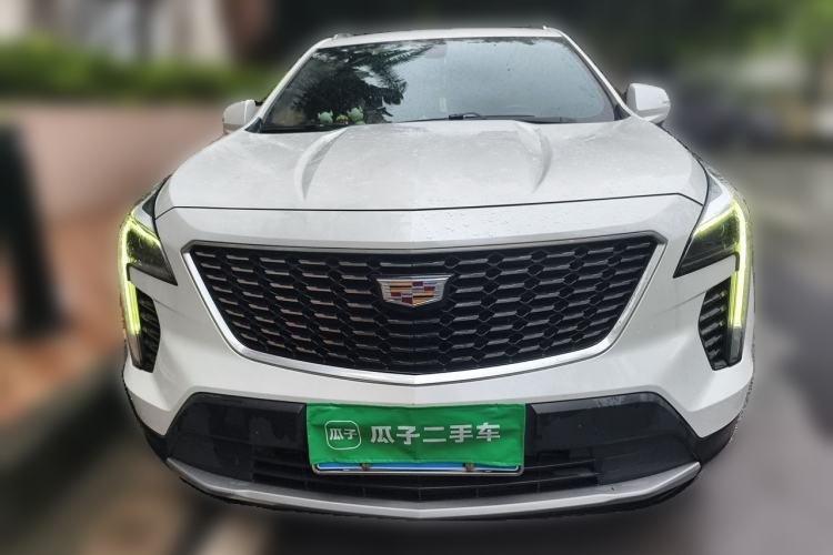 Used Cadillac XT4 2018 28T Two-Wheel-Drive Luxury Model Front