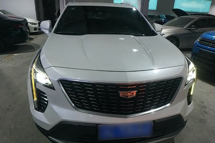 Used Cadillac XT4 2018 28T Two-Wheel Drive Leading Version Front