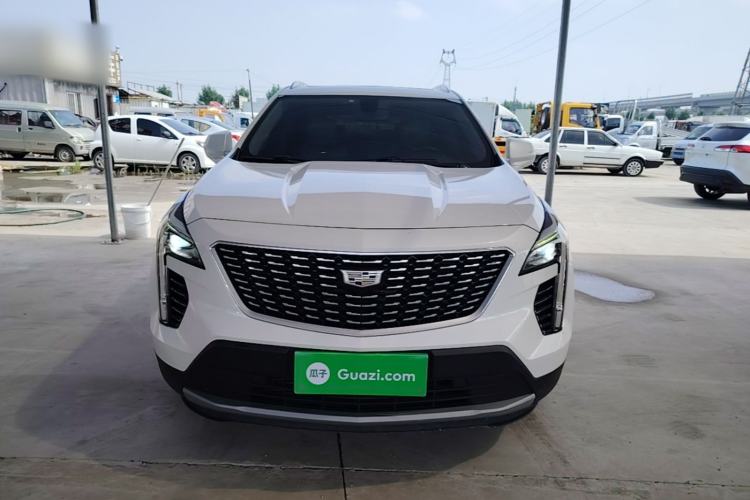Used Cadillac XT4 2018 28T Two-Wheel-Drive Luxury Model Front