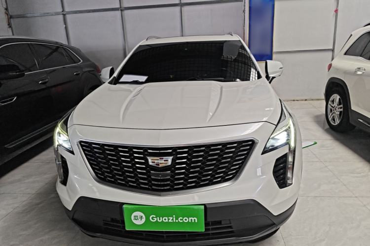 Used Cadillac XT4 2018 28T Two-Wheel Drive Tech Version Front