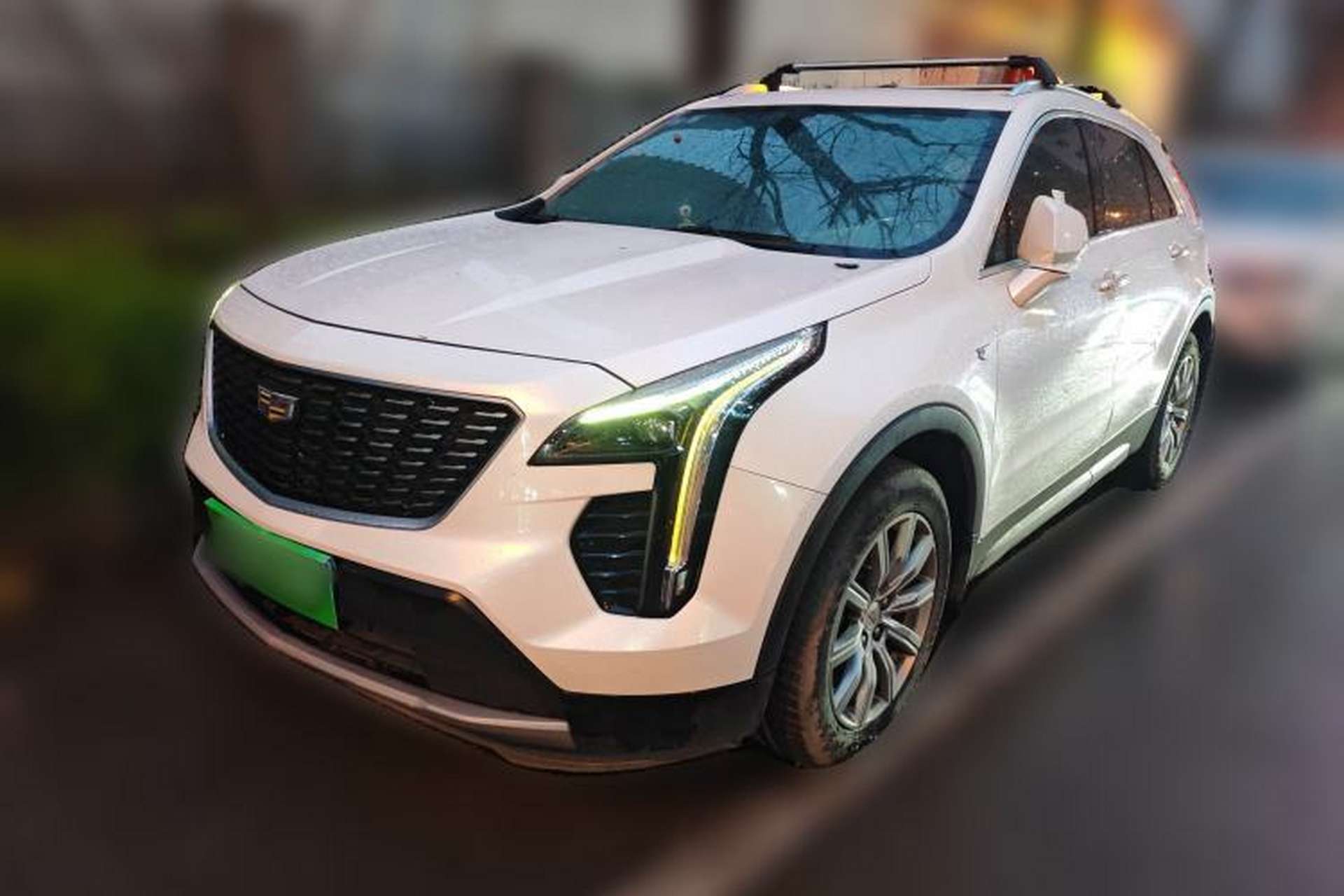 Used Cadillac XT4 2018 28T Two-Wheel Drive Leading Version Front Left 45 Deg