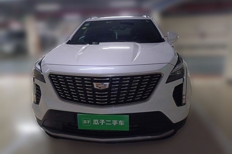Used Cadillac XT4 2018 28T Two-Wheel-Drive Luxury Model Front