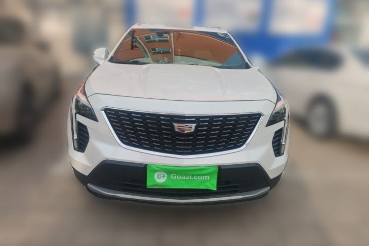 Used Cadillac XT4 2018 28T Two-Wheel-Drive Luxury Model Front