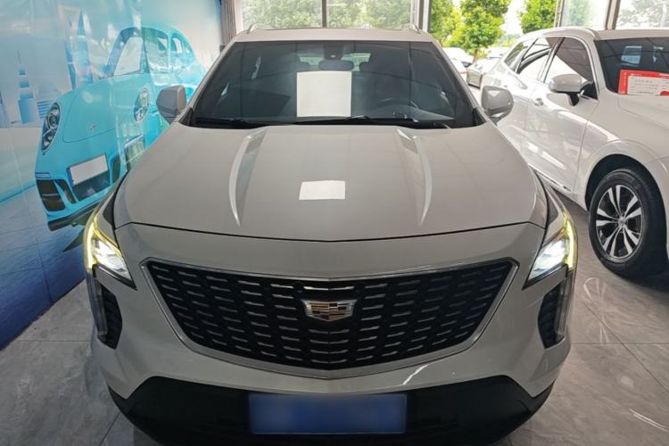 Used Cadillac XT4 2018 28T Two-Wheel Drive Tech Version Front