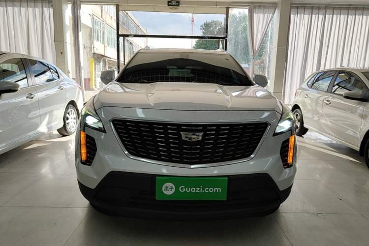 Used Cadillac XT4 2018 28T Two-Wheel Drive Tech Version Front