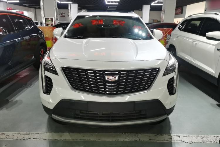 Used Cadillac XT4 2018 28T 4x4 Platinum Edition Front