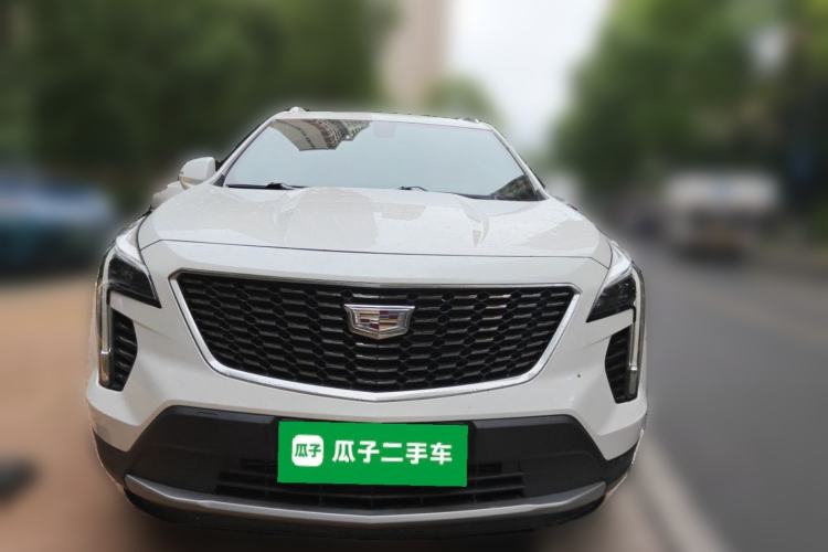 Used Cadillac XT4 2018 28T Two-Wheel-Drive Luxury Model Front
