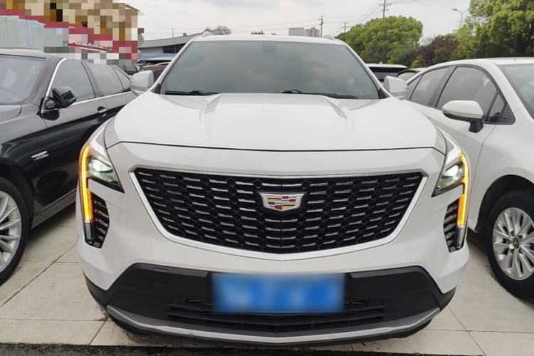 Used Cadillac XT4 2018 28T Two-Wheel Drive Leading Version Front