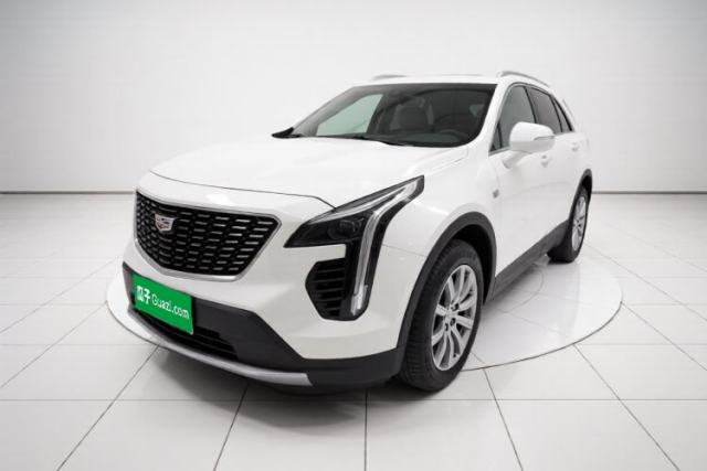 Cadillac XT4 2018 28T Two-Wheel-Drive Luxury Model usata