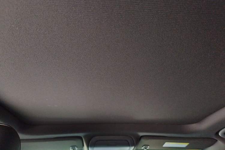 Used Cadillac XT4 2018 28T Two-Wheel Drive Tech Version Headliner