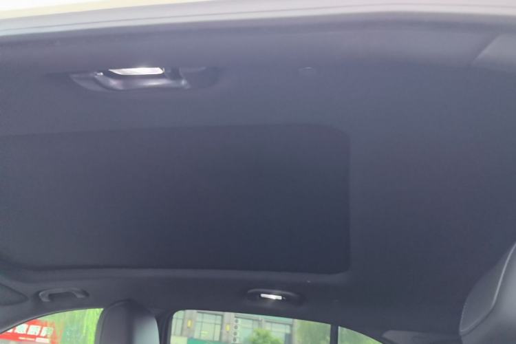 Used Cadillac XT4 2018 28T Two-Wheel Drive Tech Version Headliner
