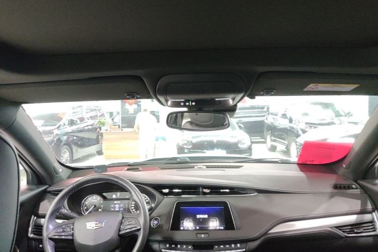 Used Cadillac XT4 2018 28T Four-Wheel Drive Leading Model Headliner