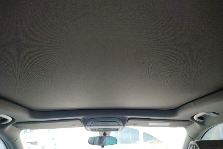 Used Cadillac XT4 2018 28T Two-Wheel Drive Tech Version Headliner