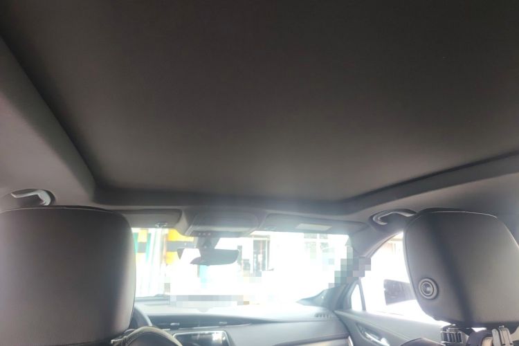 Used Cadillac XT4 2018 28T Two-Wheel Drive Leading Version Headliner