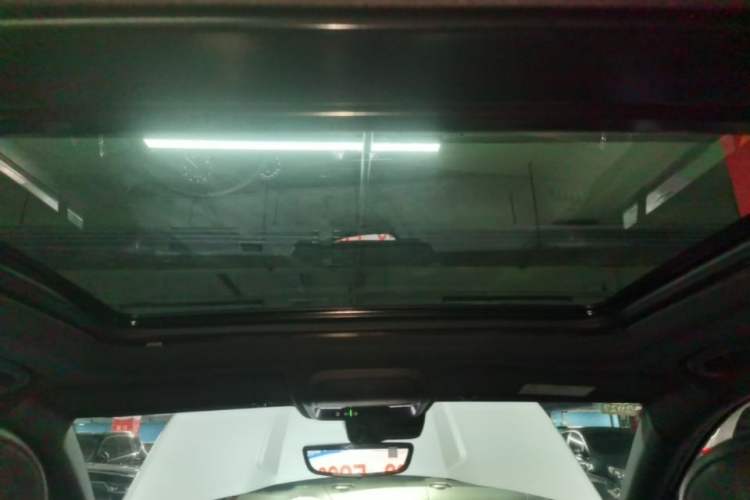 Used Cadillac XT4 2018 28T Four-Wheel Drive Leading Model Headliner