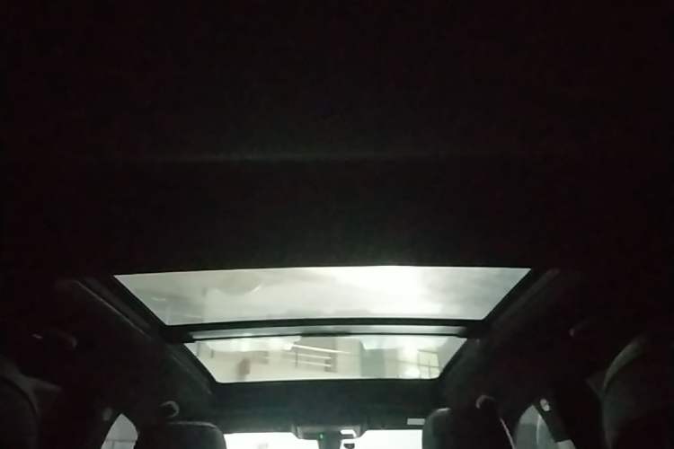 Used Cadillac XT4 2018 28T Two-Wheel Drive Tech Version Headliner