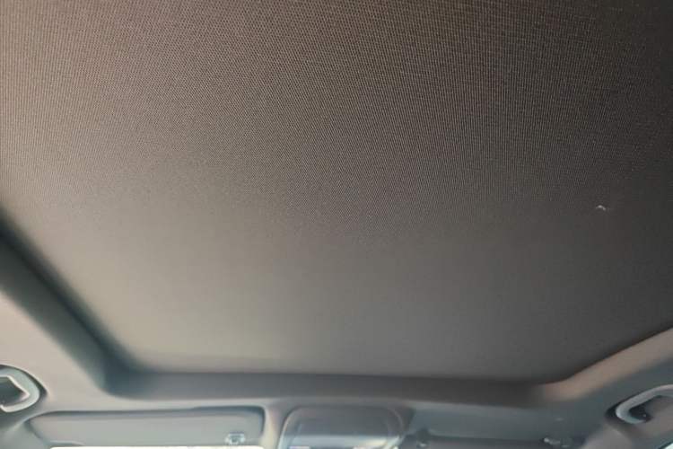 Used Cadillac XT4 2018 28T Two-Wheel Drive Leading Version Headliner