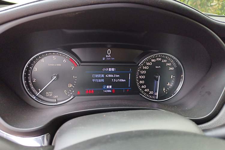 Used Cadillac XT4 2018 28T Two-Wheel Drive Tech Version Instrument Cluster