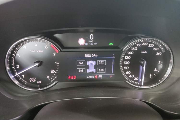 Used Cadillac XT4 2018 28T Four-Wheel Drive Leading Model Instrument Cluster