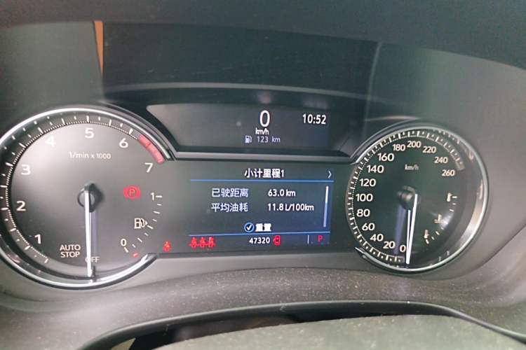 Used Cadillac XT4 2018 28T Two-Wheel Drive Tech Version Instrument Cluster