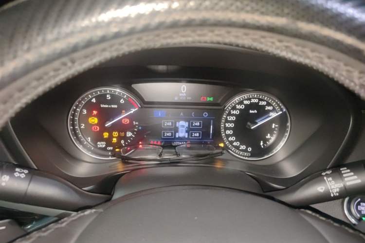 Used Cadillac XT4 2018 28T Two-Wheel-Drive Luxury Model Instrument Cluster
