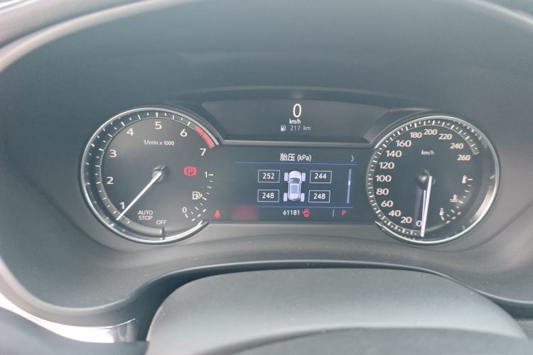 Used Cadillac XT4 2018 28T Two-Wheel Drive Tech Version Instrument Cluster
