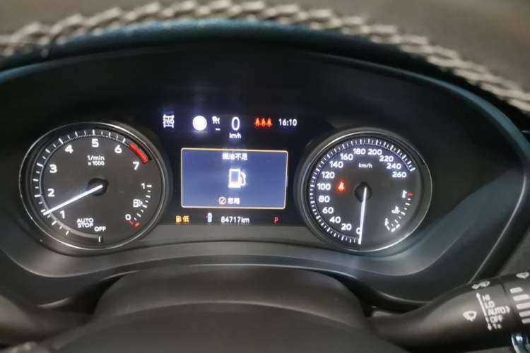 Used Cadillac XT4 2018 28T 4x4 Platinum Edition Instrument Cluster