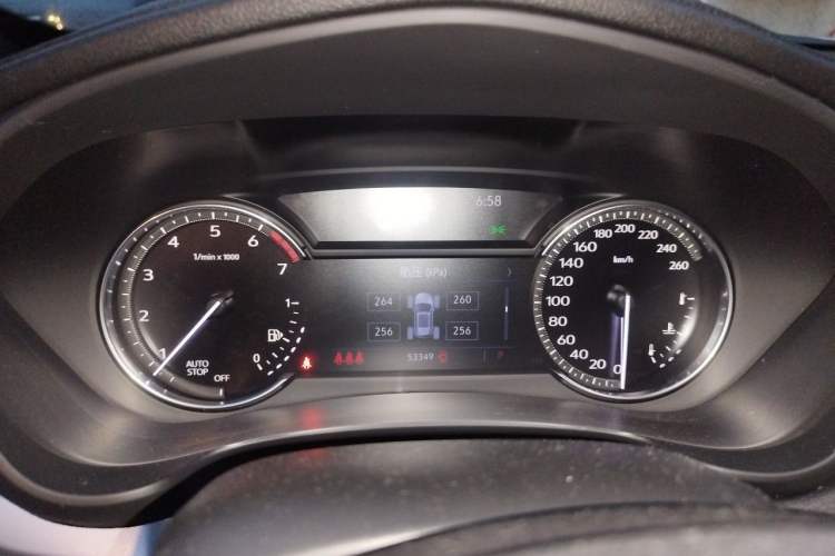 Used Cadillac XT4 2018 28T Two-Wheel Drive Leading Version Instrument Cluster