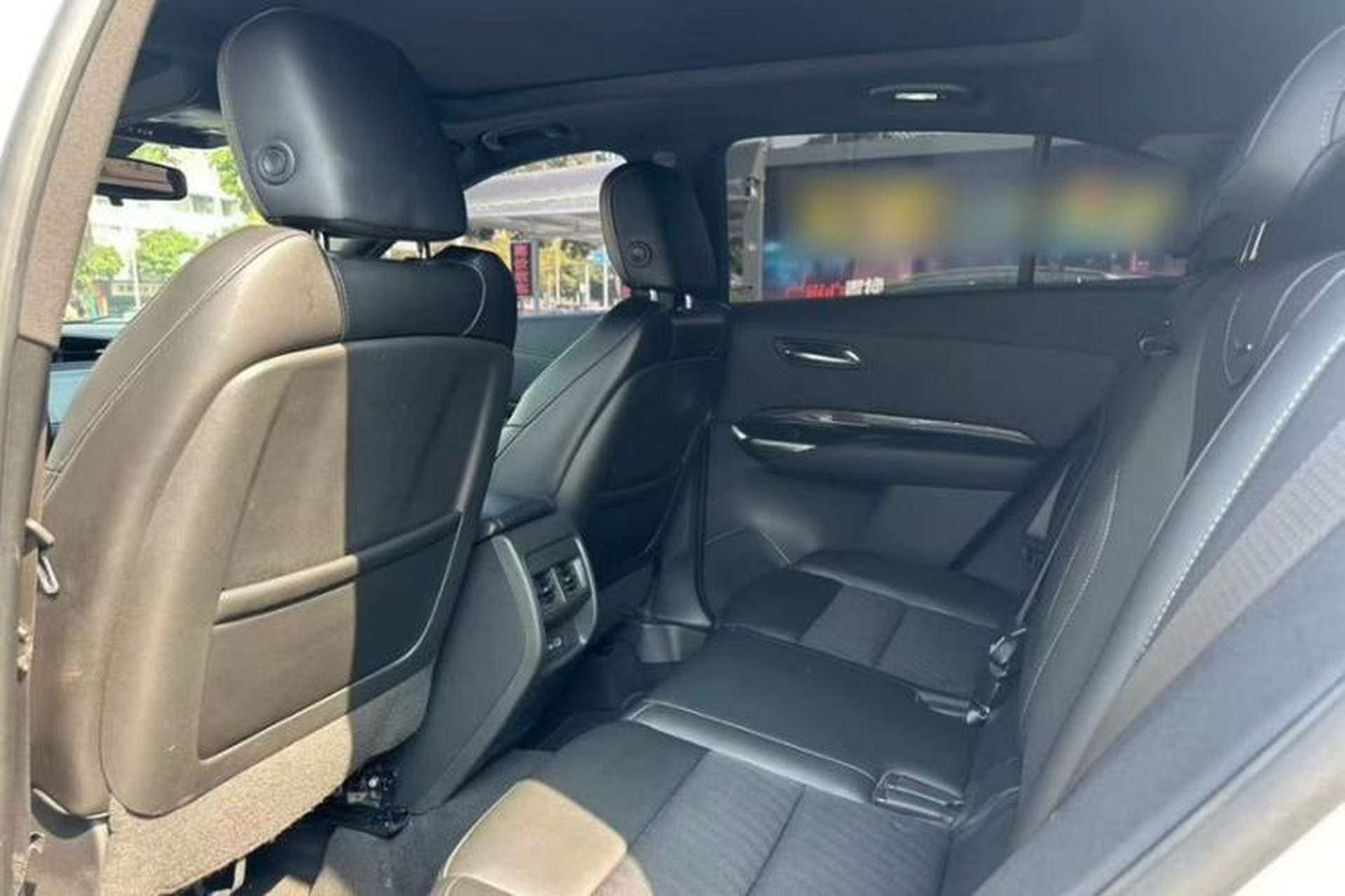 Used Cadillac XT4 2018 28T Two-Wheel Drive Tech Version Interior 1