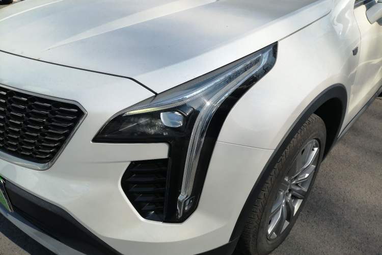 Used Cadillac XT4 2018 28T Two-Wheel Drive Leading Version Left Front Headlight