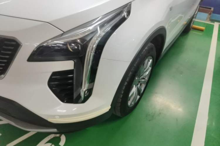 Used Cadillac XT4 2018 28T Four-Wheel Drive Leading Model Left Front Headlight