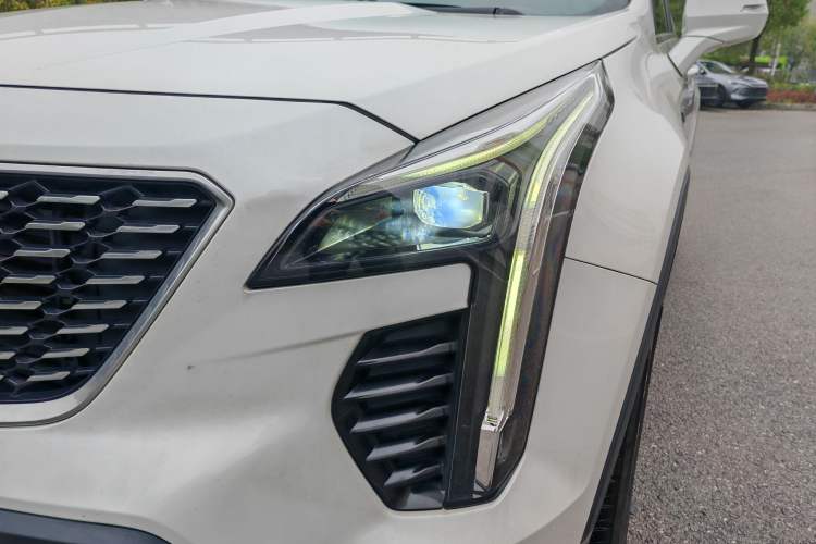 Used Cadillac XT4 2018 28T Two-Wheel Drive Leading Version Left Front Headlight