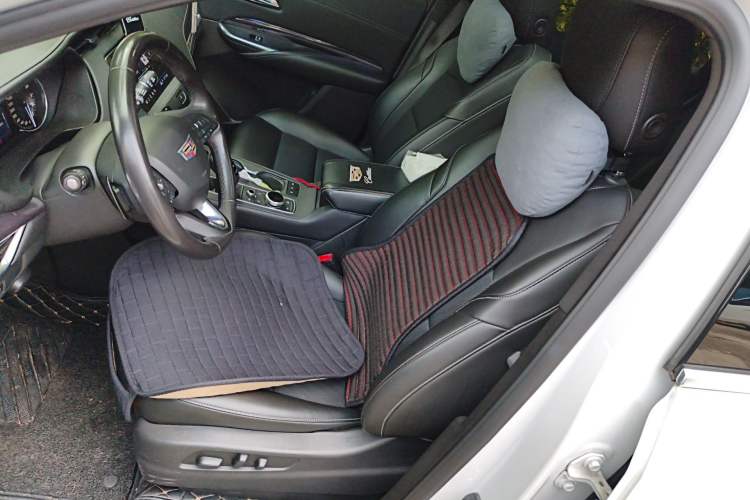 Used Cadillac XT4 2018 28T Two-Wheel Drive Tech Version Left Front Seat