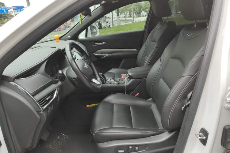 Used Cadillac XT4 2018 28T Two-Wheel Drive Leading Version Left Front Seat