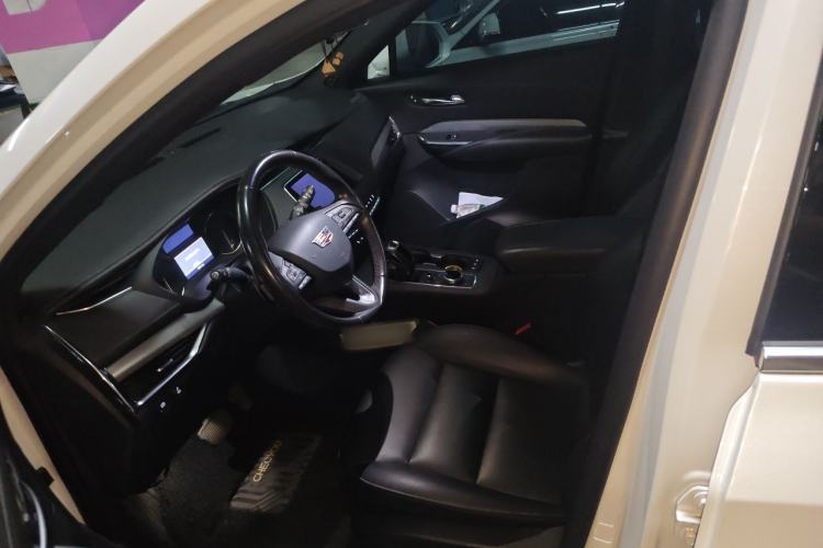 Used Cadillac XT4 2018 28T Two-Wheel Drive Leading Version Left Front Seat