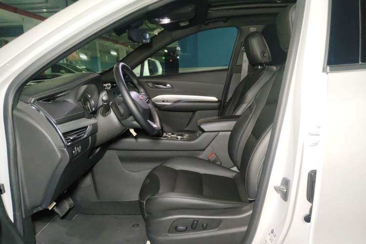 Used Cadillac XT4 2018 28T Four-Wheel Drive Leading Model Left Front Seat