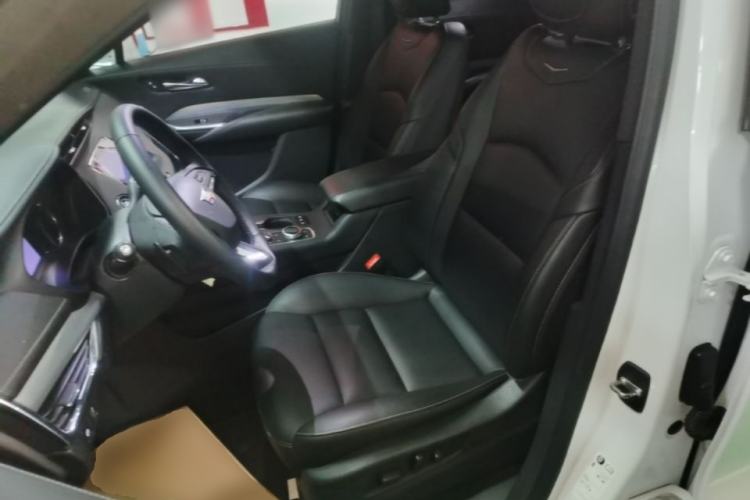 Used Cadillac XT4 2018 28T Four-Wheel Drive Leading Model Left Front Seat