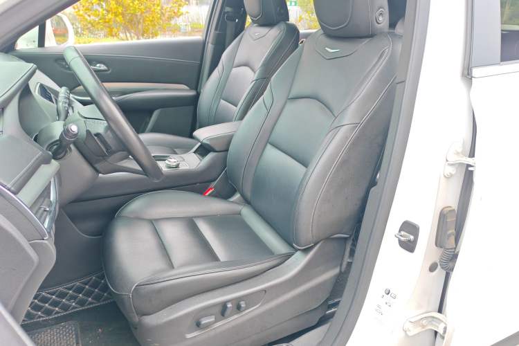 Used Cadillac XT4 2018 28T Two-Wheel Drive Leading Version Left Front Seat