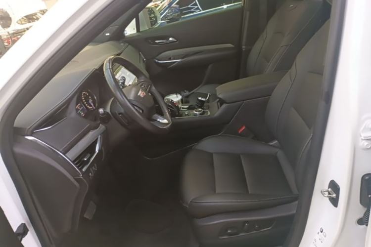 Used Cadillac XT4 2018 28T Two-Wheel Drive Leading Version Left Front Seat
