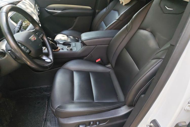 Used Cadillac XT4 2018 28T Two-Wheel Drive Leading Version Left Front Seat