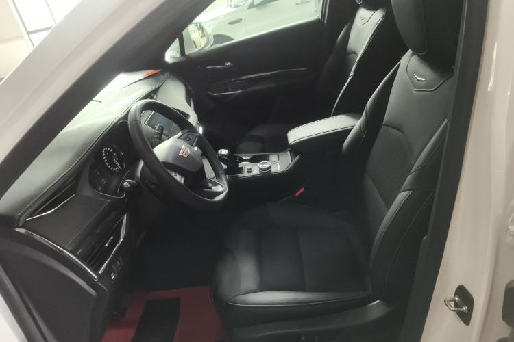 Used Cadillac XT4 2018 28T Two-Wheel Drive Tech Version Left Front Seat