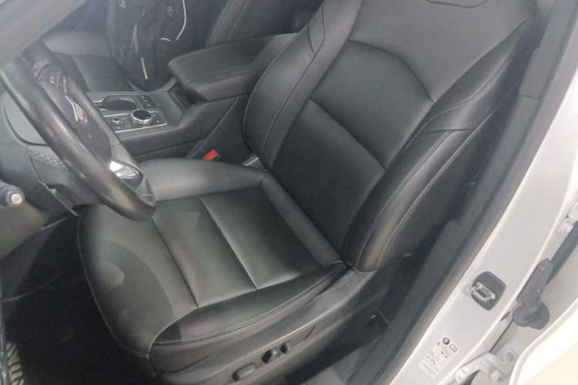 Used Cadillac XT4 2018 28T Two-Wheel Drive Leading Version Left Front Seat
