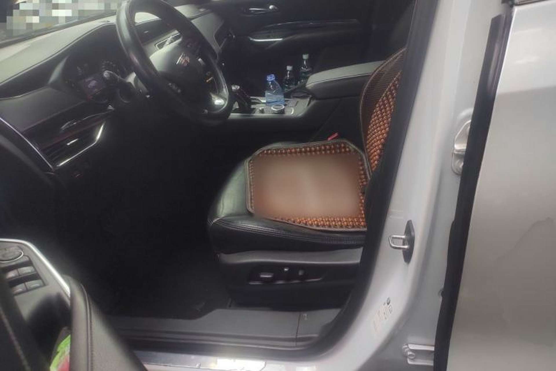 Used Cadillac XT4 2018 28T Two-Wheel Drive Tech Version Left Front Seat