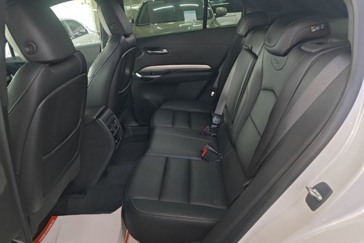 Used Cadillac XT4 2018 28T Two-Wheel Drive Leading Version Left Rear Seat