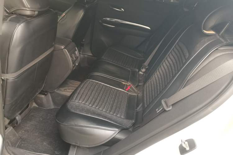 Used Cadillac XT4 2018 28T Two-Wheel Drive Tech Version Left Rear Seat