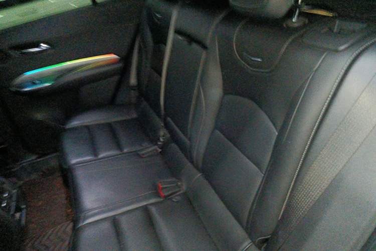 Used Cadillac XT4 2018 28T Two-Wheel Drive Leading Version Left Rear Seat