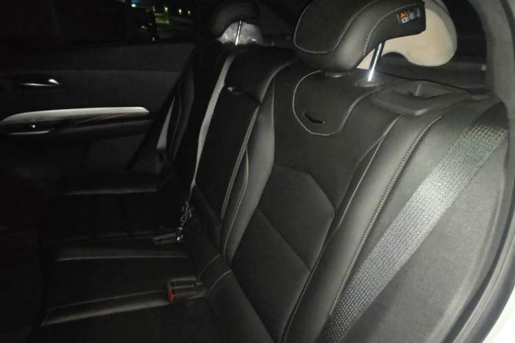 Used Cadillac XT4 2018 28T Two-Wheel Drive Leading Version Left Rear Seat