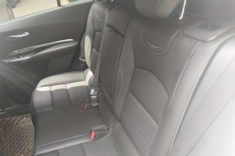 Used Cadillac XT4 2018 28T Two-Wheel Drive Tech Version Left Rear Seat